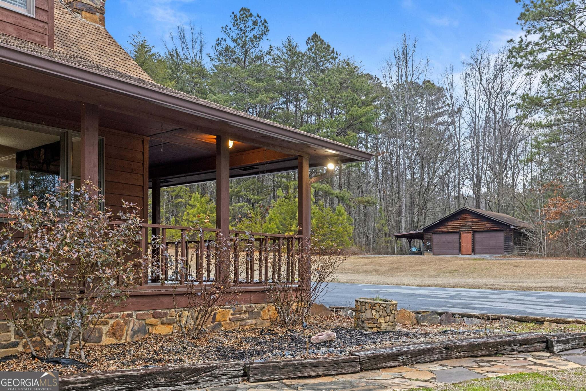 3 bedroom, 3 bathroom, 3,264 sq ft cabin,single family residence for sale at 446 Jamestown Road, Menlo, GA 30731 — photo 7