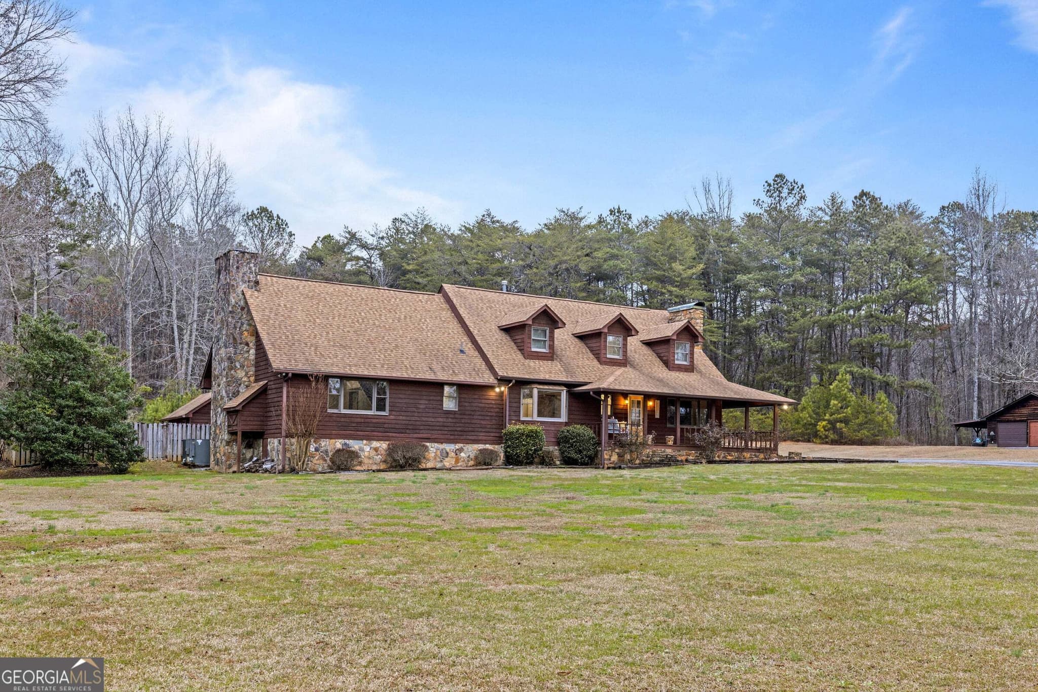 3 bedroom, 3 bathroom, 3,264 sq ft cabin,single family residence for sale at 446 Jamestown Road, Menlo, GA 30731 — photo 10