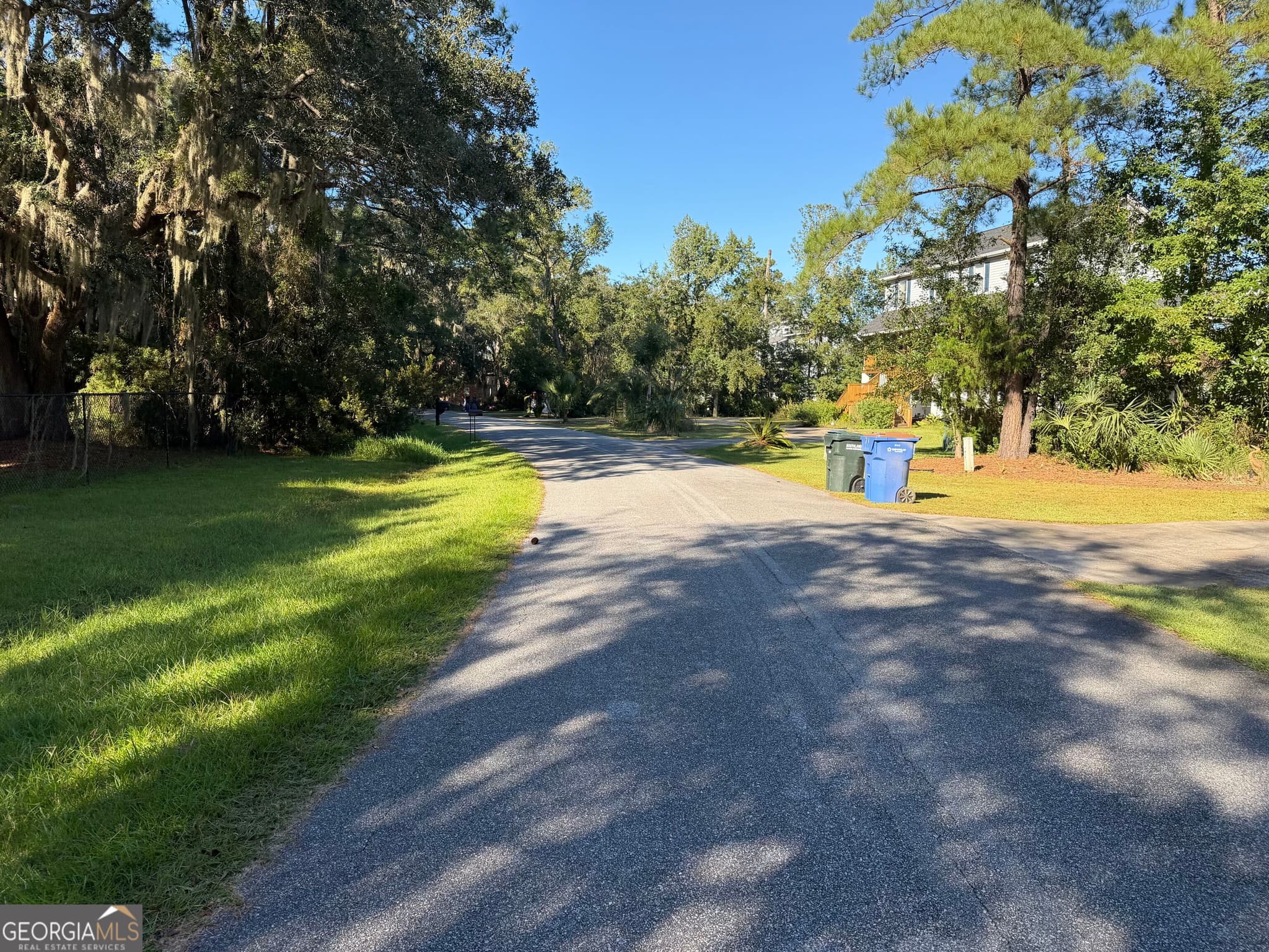 5 bedroom, 4 bathroom, 3,292 sq ft single family residence for sale at 72 Marsh Oak Drive, Brunswick, GA 31520 — photo 6