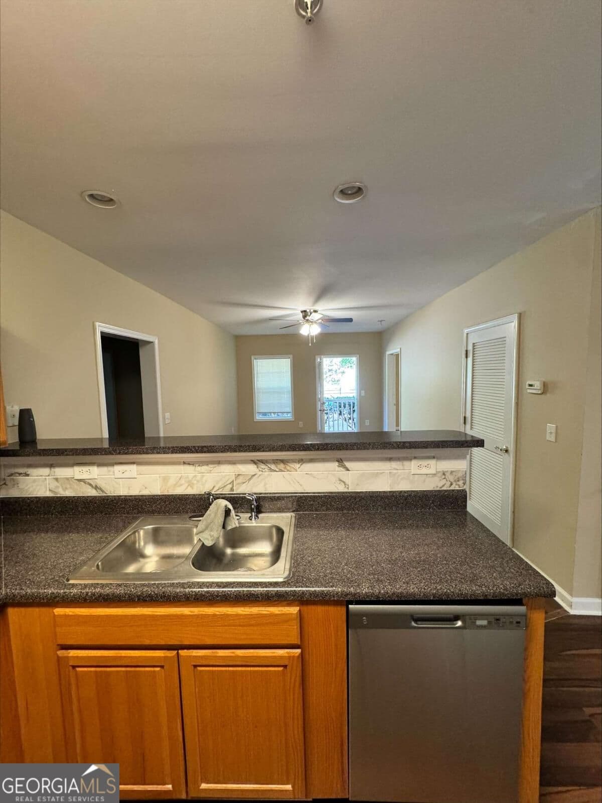 3 bedroom, 2 bathroom, 1,128 sq ft condominium for rent at 7712 AUTRY Circle 601, Douglasville, GA 30134 for $1,700 a month — photo 5