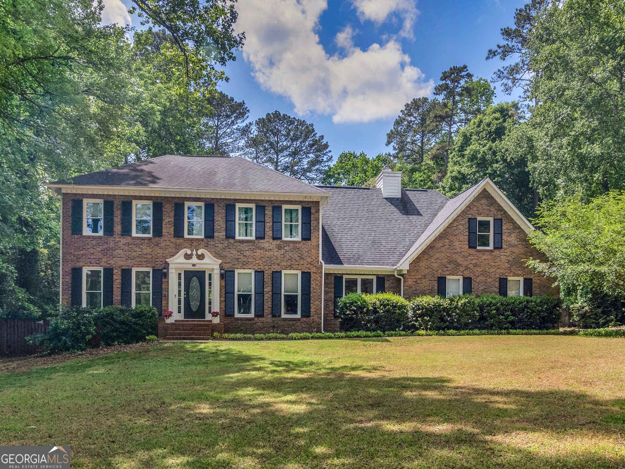 4 bedroom, 3 bathroom, 4,000 sq ft single family residence for sale at 8601 N Shore Drive, Jonesboro, GA 30236