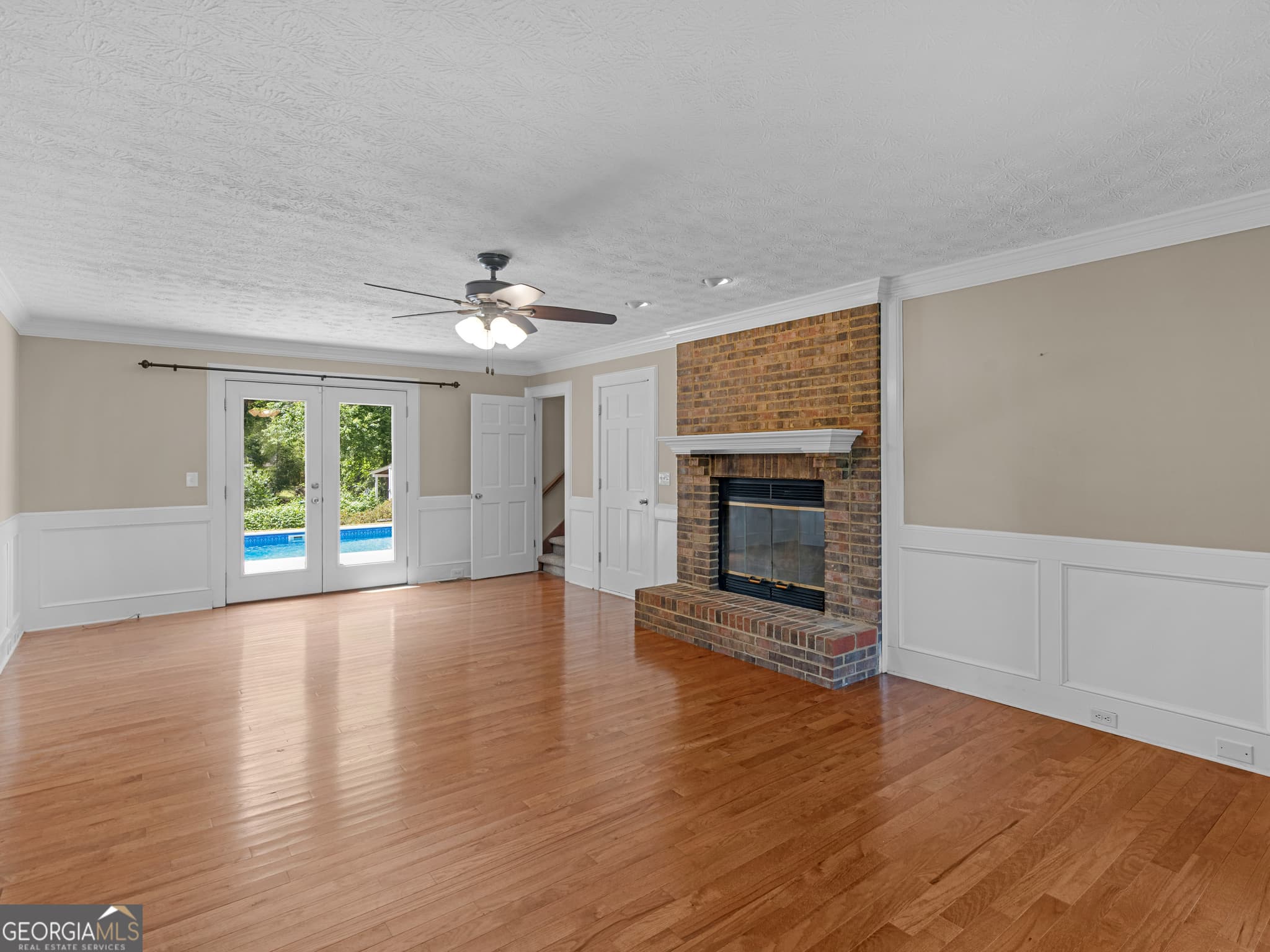 4 bedroom, 3 bathroom, 4,000 sq ft single family residence for sale at 8601 N Shore Drive, Jonesboro, GA 30236 — photo 9