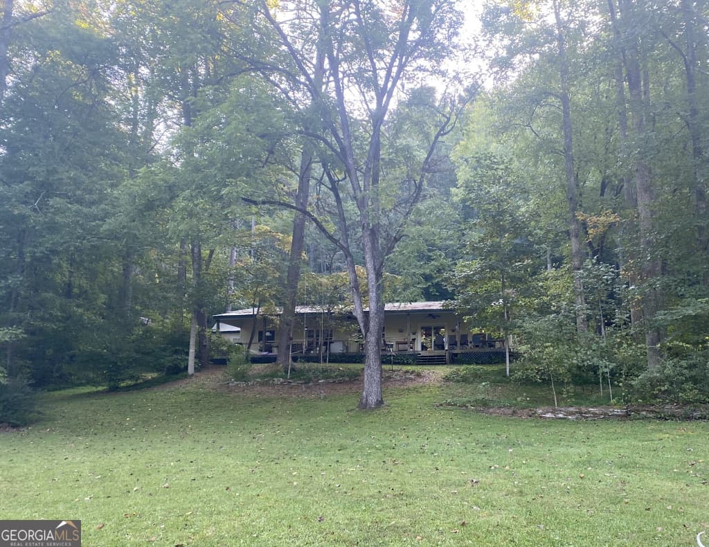 2 bedroom, 2 bathroom, 1,400 sq ft single family residence for sale at 2594 Blue Ridge Gap Road, Clayton, GA 30525 — photo 2
