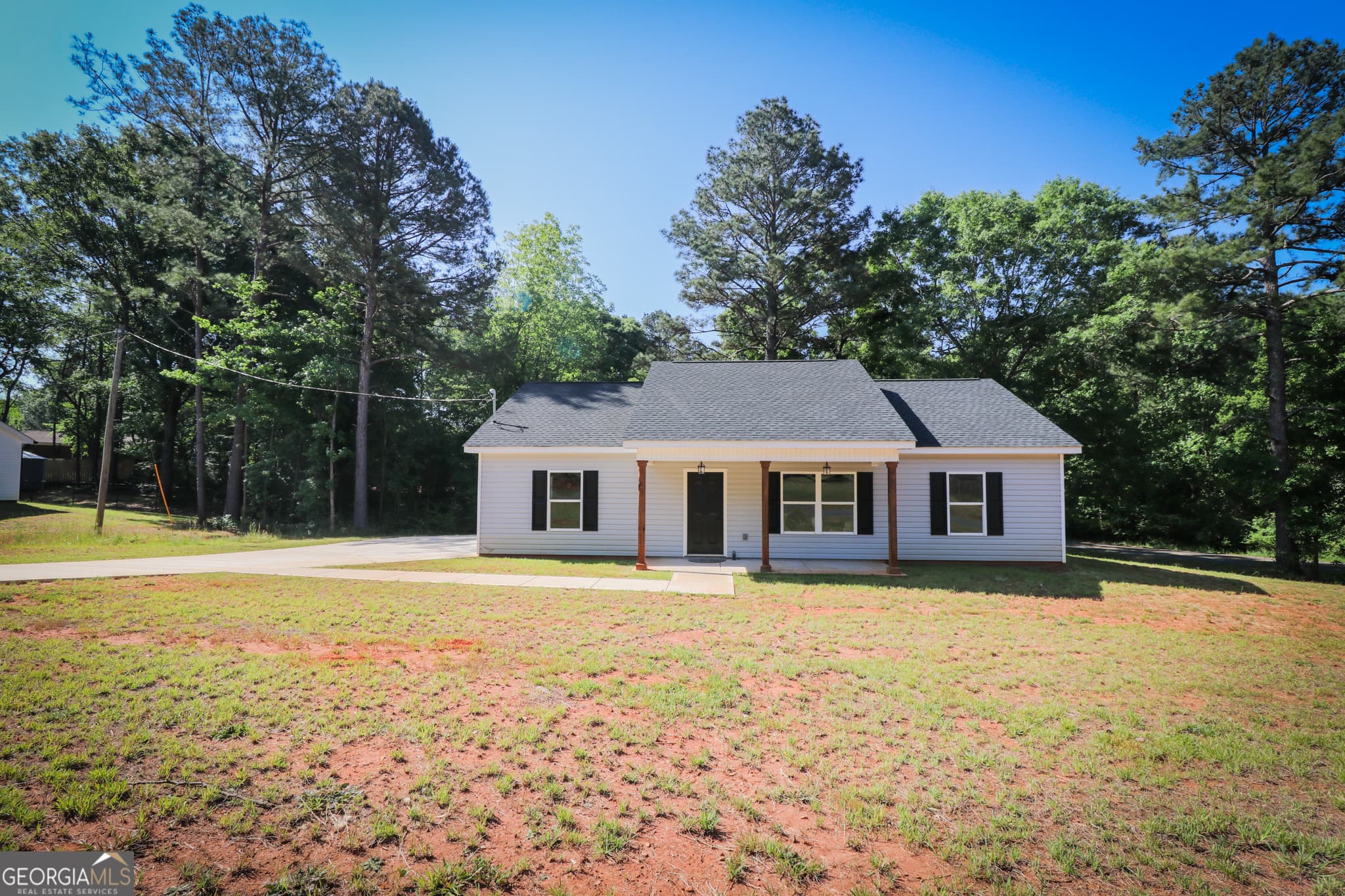 3 bedroom, 2 bathroom, 1,380 sq ft single family residence under contract at 101 Alexandria Way, Thomaston, GA 30286 — photo 3