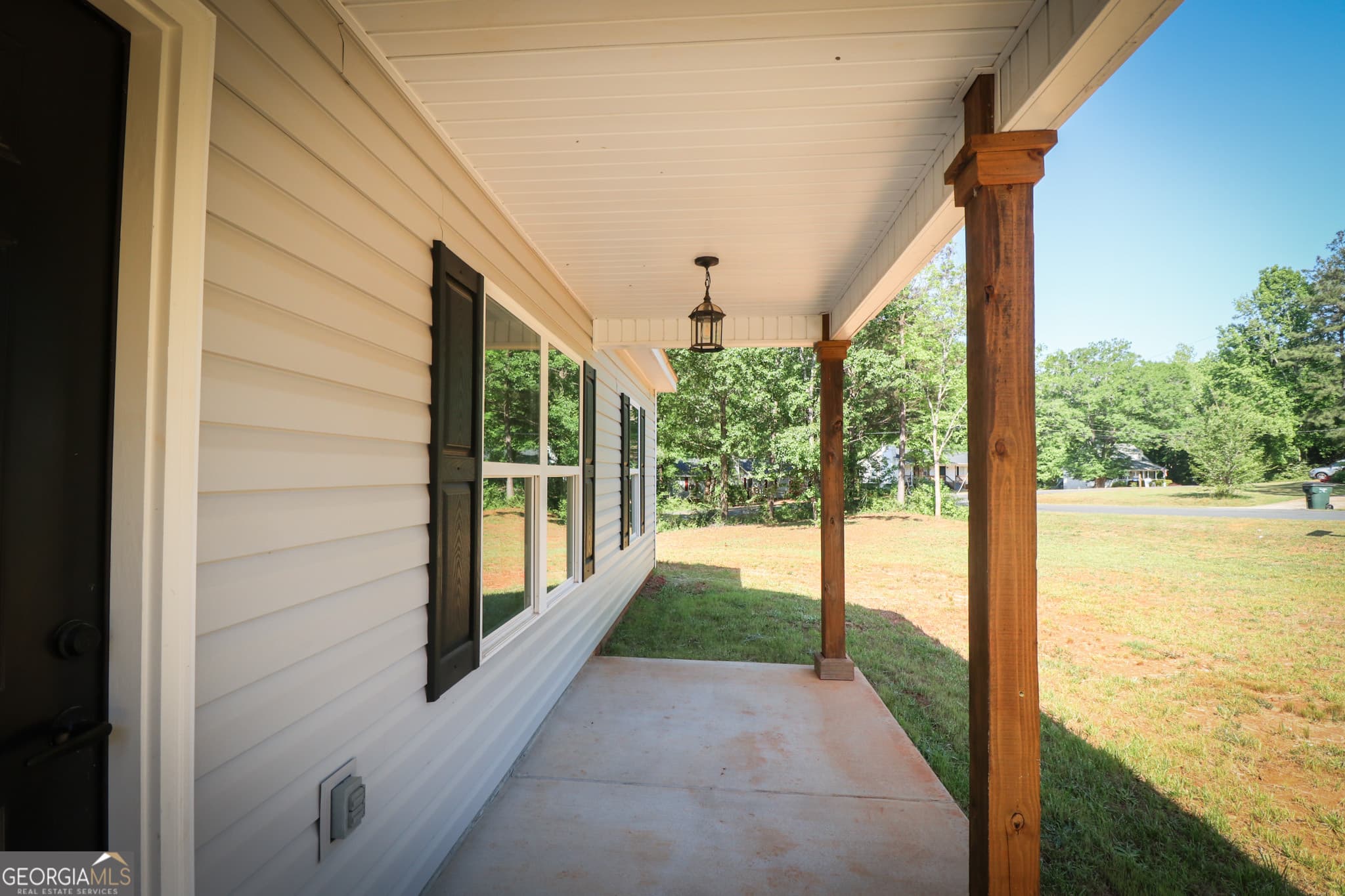 3 bedroom, 2 bathroom, 1,380 sq ft single family residence under contract at 101 Alexandria Way, Thomaston, GA 30286 — photo 10