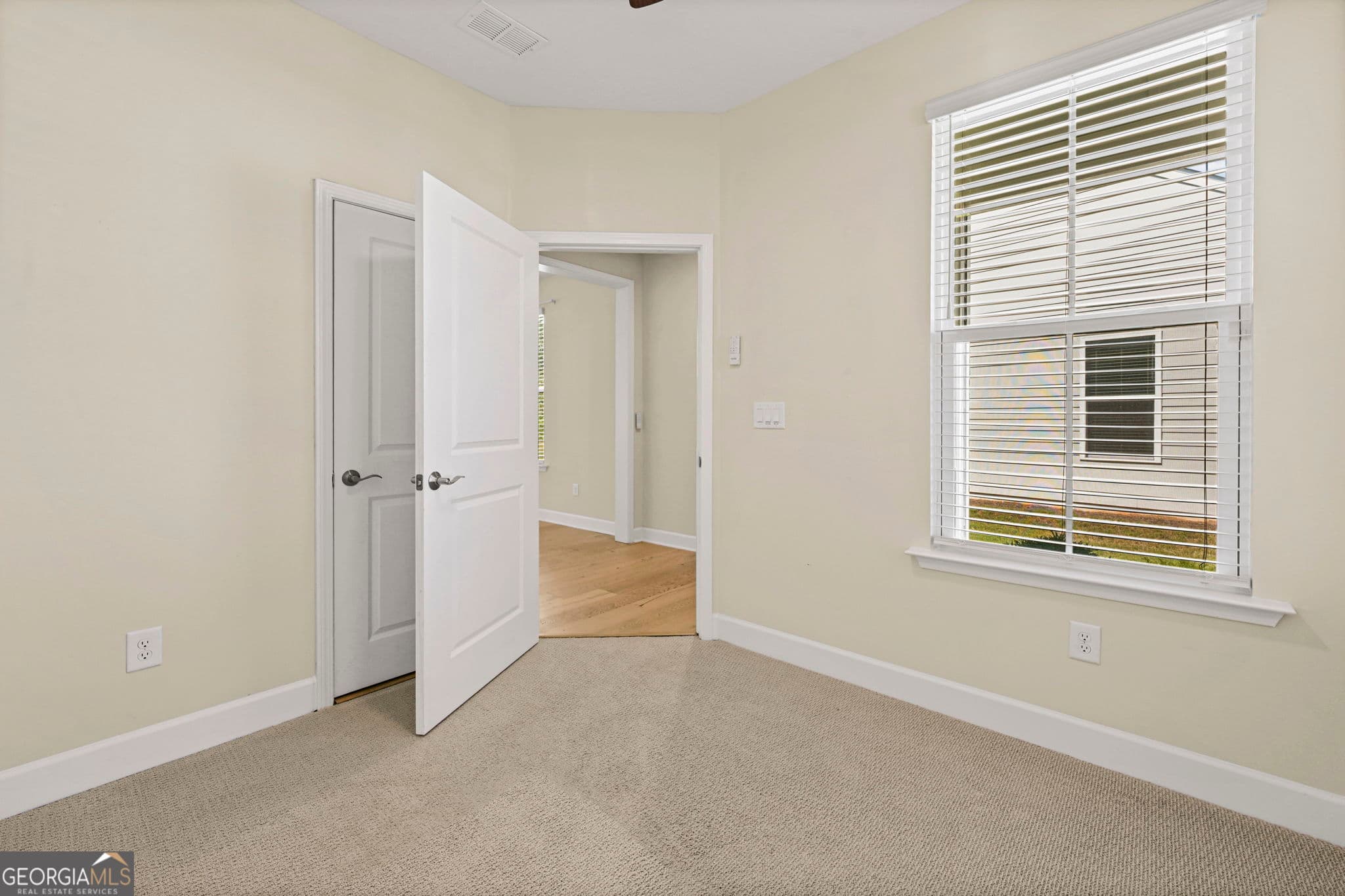 3 bedroom, 2 bathroom, 1,595 sq ft single family residence for sale at 156 Alcovy Court, Griffin, GA 30223 — photo 7