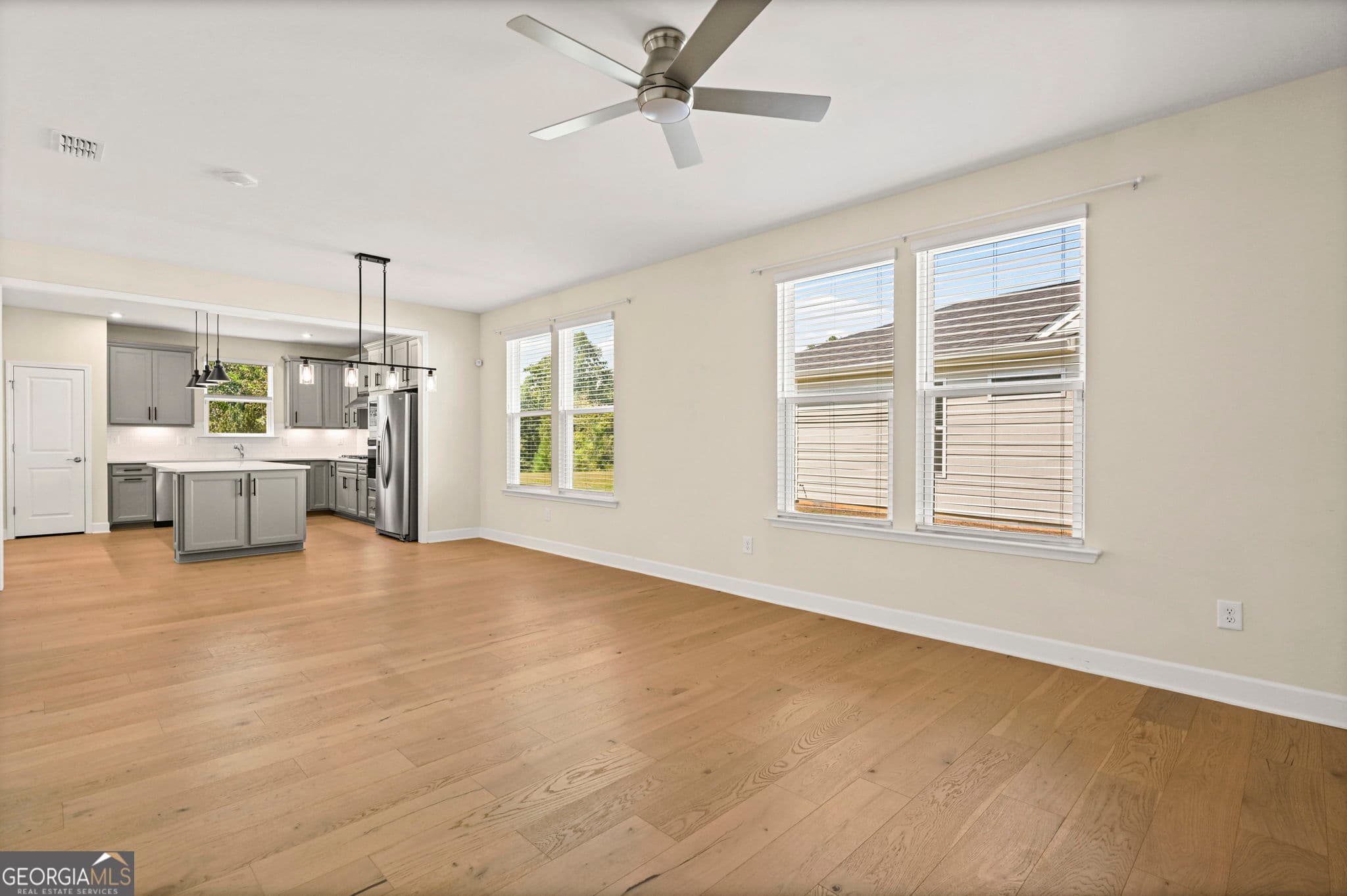 3 bedroom, 2 bathroom, 1,595 sq ft single family residence for sale at 156 Alcovy Court, Griffin, GA 30223 — photo 9