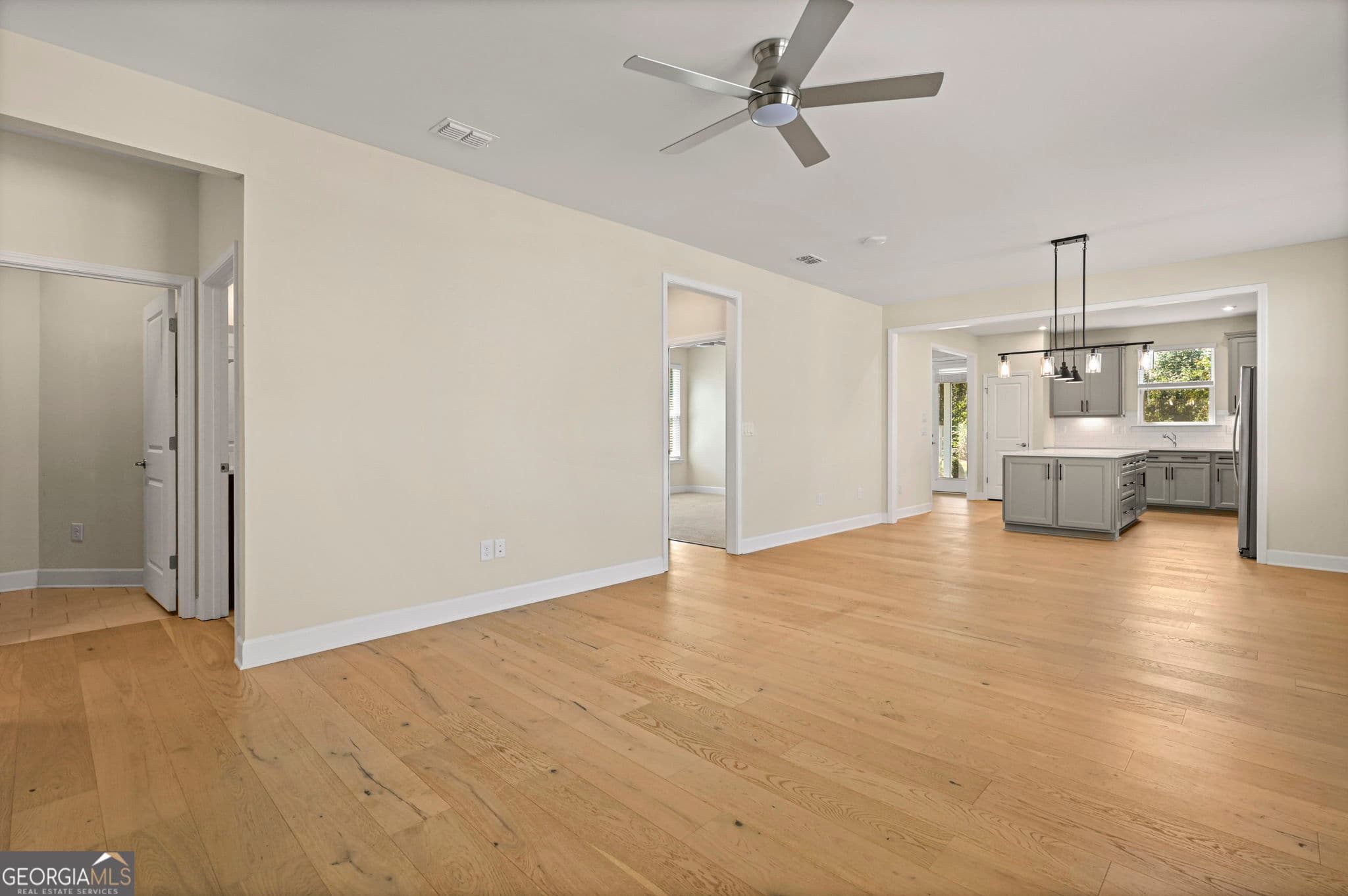 3 bedroom, 2 bathroom, 1,595 sq ft single family residence for sale at 156 Alcovy Court, Griffin, GA 30223 — photo 8