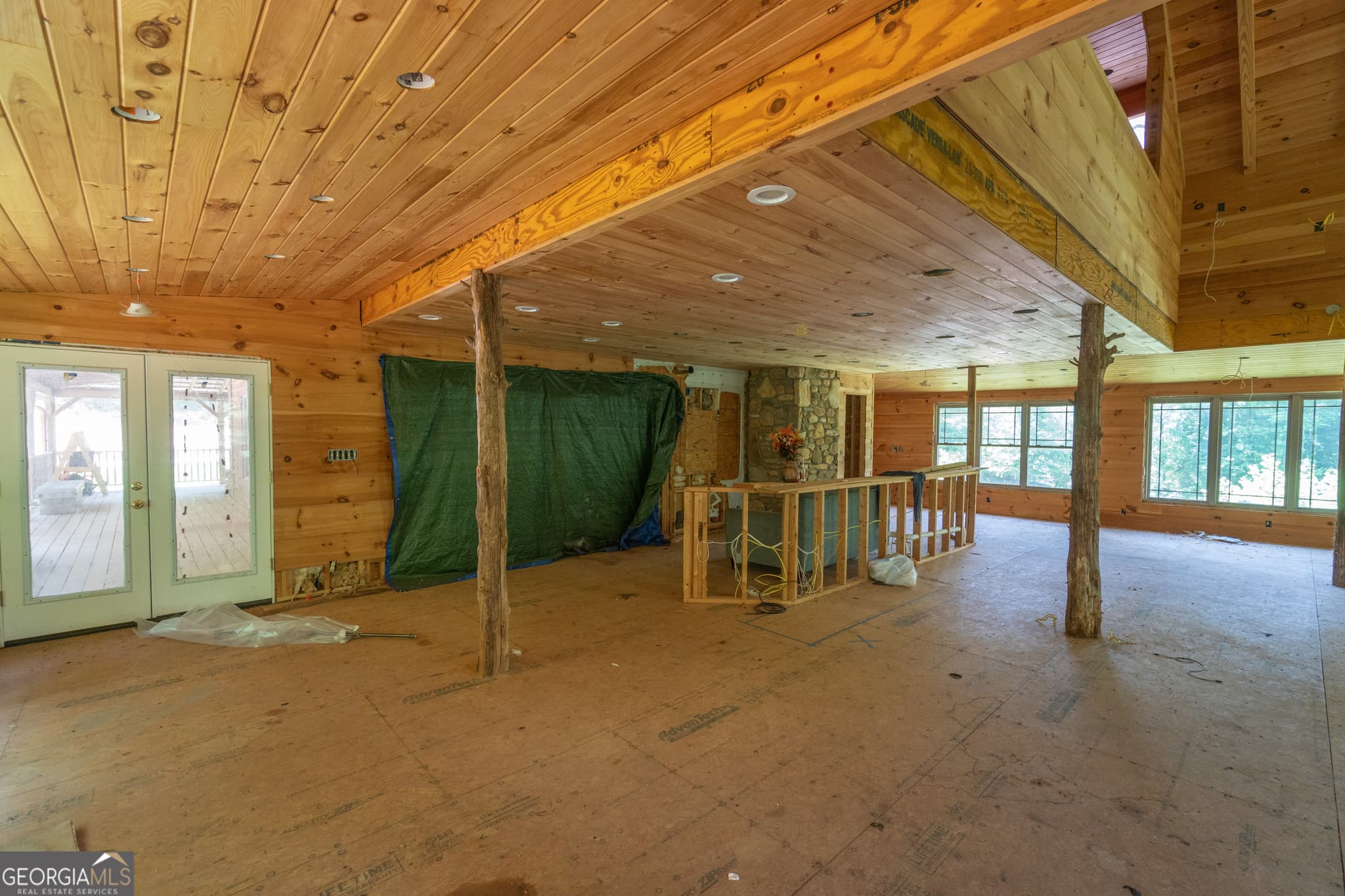 5 bedroom, 3 bathroom, 6,472 sq ft single family residence for sale at 440 Joe Franklin Road, Sautee Nacoochee, GA 30571 — photo 8