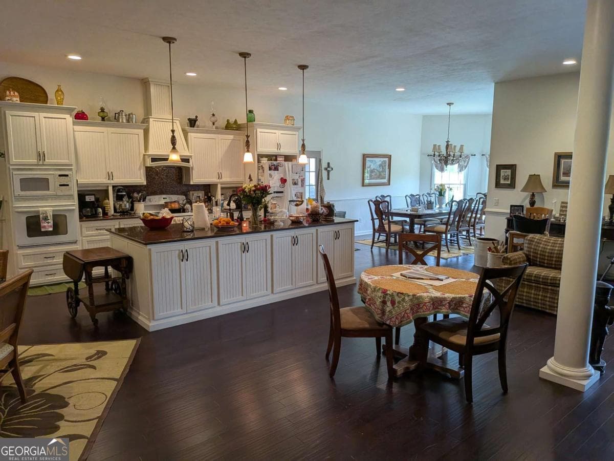 7 bedroom, 6 bathroom, 8,427 sq ft farm for sale at 40 Drew Bennett Road, Midville, GA 30441 — photo 10