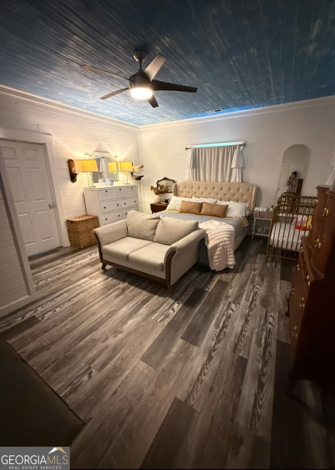 3 bedroom, 2 bathroom, 1,476 sq ft single family residence for sale at 39 Chestnut Street, Trion, GA 30753 — photo 6