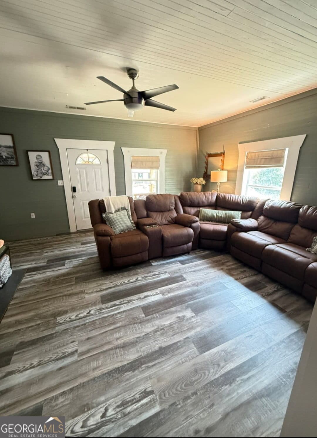 3 bedroom, 2 bathroom, 1,476 sq ft single family residence for sale at 39 Chestnut Street, Trion, GA 30753 — photo 5