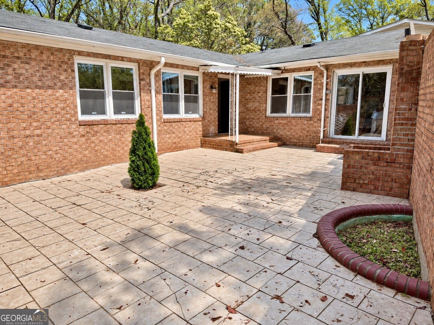 2 bedroom, 2 bathroom, 1,400 sq ft single family residence for sale at 1945 Harts Mill Road, Atlanta, GA 30341 — photo 3