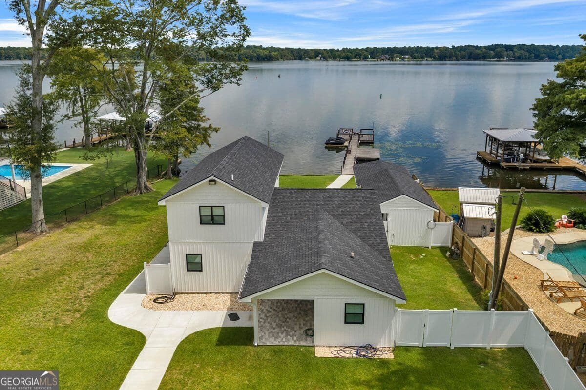 3 bedroom, 4 bathroom, 2,152 sq ft single family residence for sale at 138 Cantey Drive, Cobb, GA 31735 — photo 2