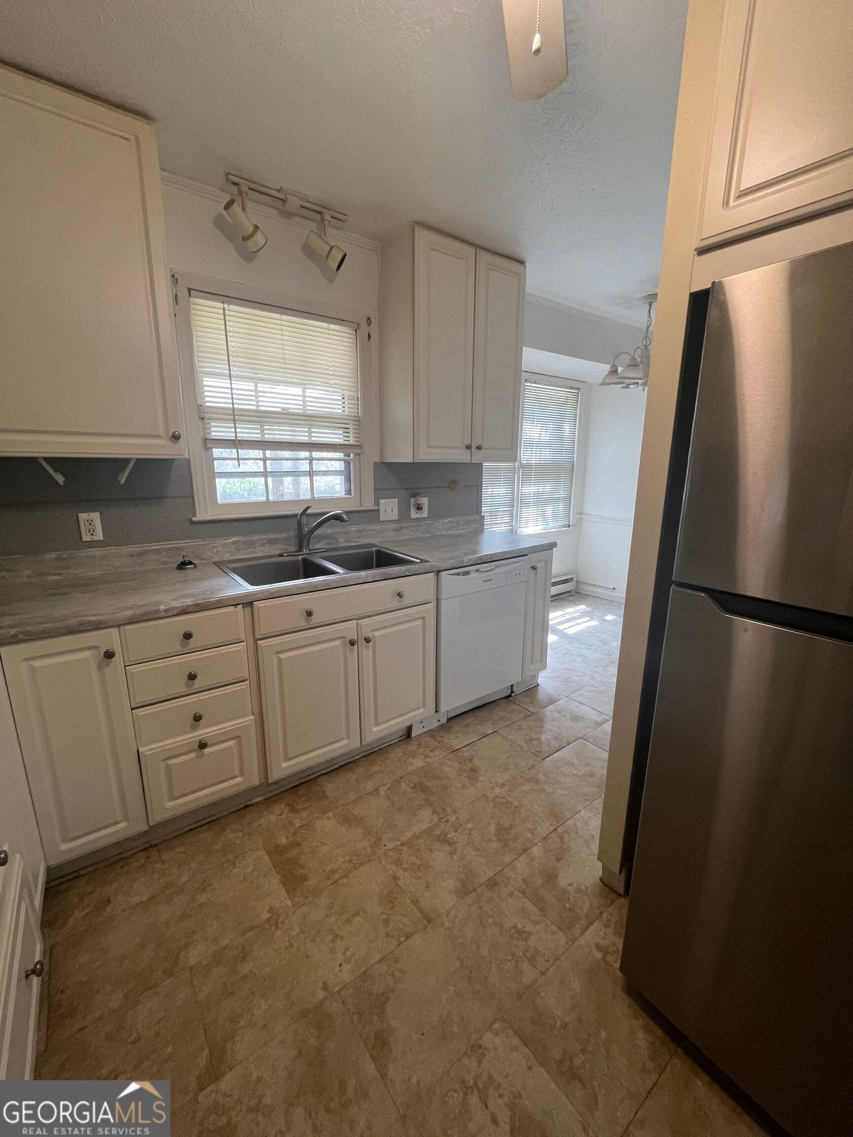 3 bedroom, 2 bathroom, 1,444 sq ft single family residence for rent at 6570 Jones Road, South Fulton, GA 30349 for $1,850 a month — photo 6