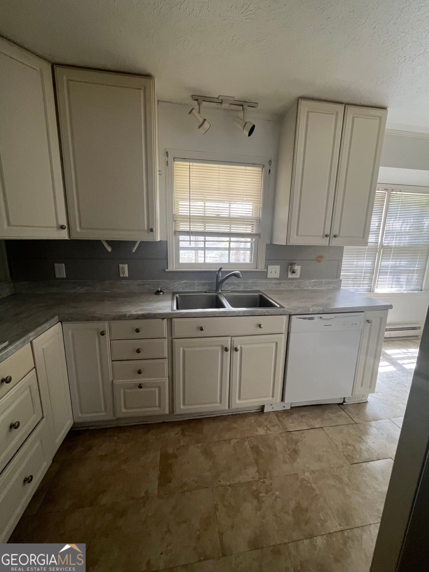 3 bedroom, 2 bathroom, 1,444 sq ft single family residence for rent at 6570 Jones Road, South Fulton, GA 30349 for $1,850 a month — photo 7