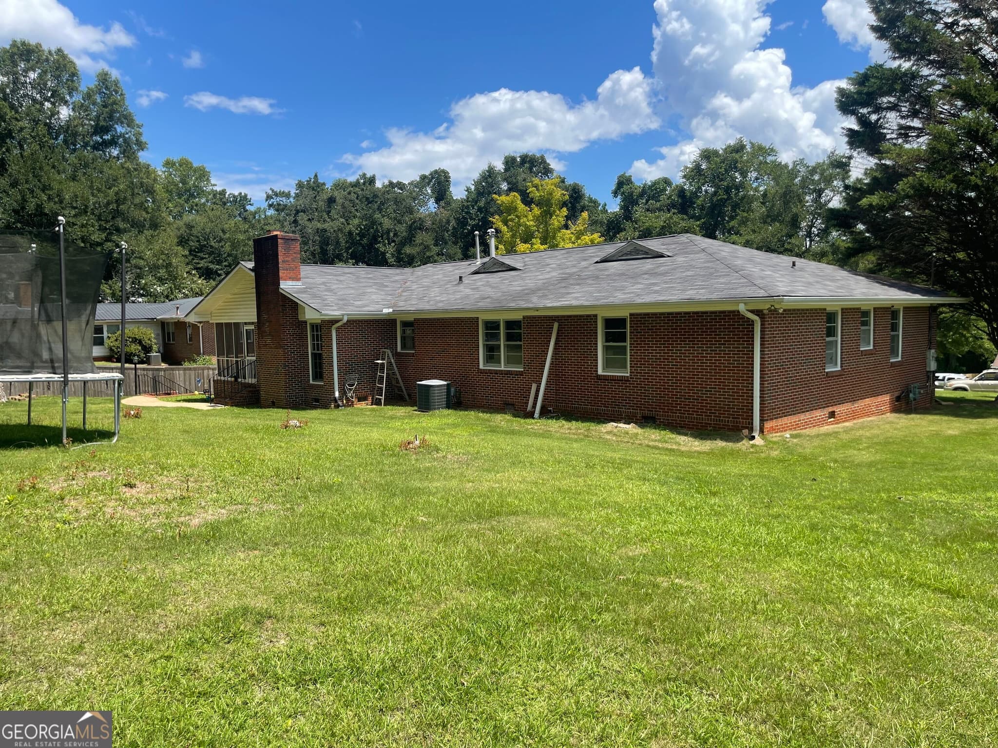 4 bedroom, 2 bathroom, 2,725 sq ft single family residence for sale at 103 Crestview, Valley, AL 36854 — photo 6