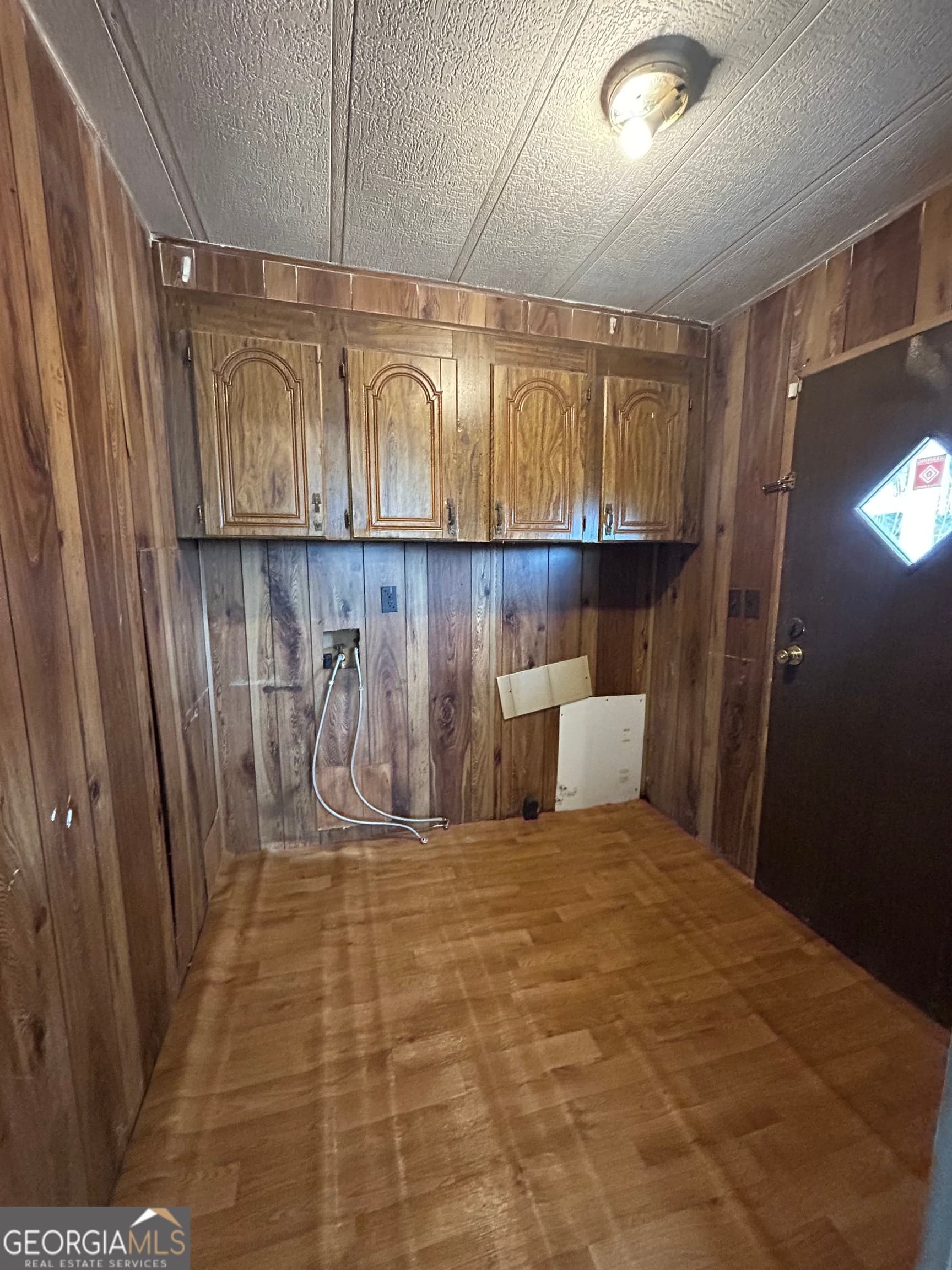 3 bedroom, 2 bathroom, 1,496 sq ft manufactured home,single family residence for sale at 100 Greenview Drive, Mcdonough, GA 30253 — photo 10