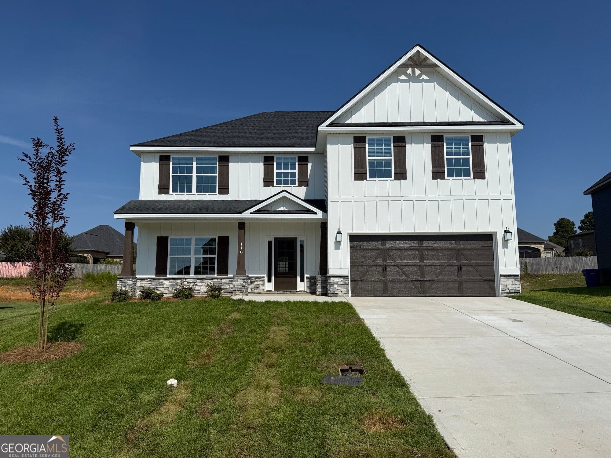 5 bedroom, 3 bathroom, 2,864 sq ft single family residence sold at 118 Maisie Way 207, Bonaire, GA 31005