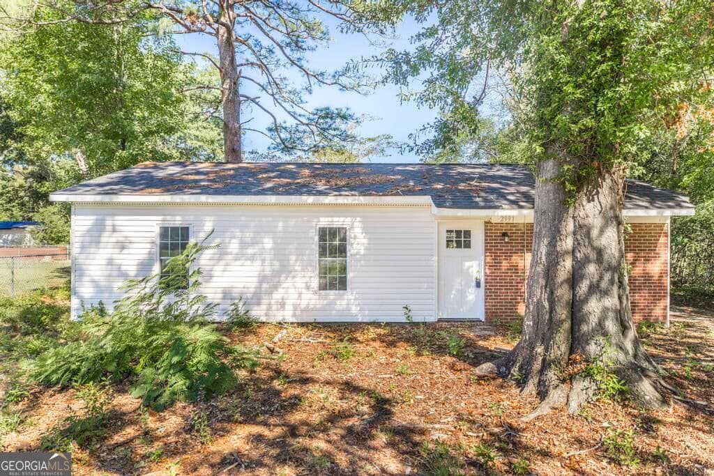 3 bedroom, 1.5 bathroom, 1,000 sq ft single family residence for sale at 2991 Deeb Drive, Macon, GA 31206 — photo 5