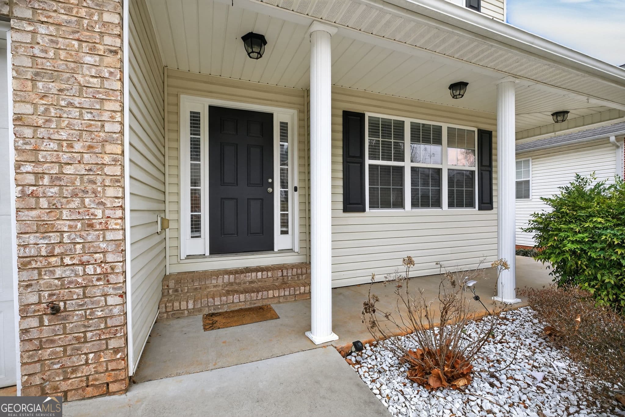 3 bedroom, 2.5 bathroom, 3,040 sq ft single family residence for sale at 310 Berkley Drive, Villa Rica, GA 30180 — photo 4