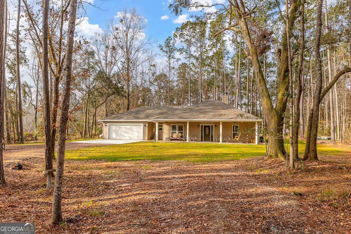 3 bedroom, 2 bathroom, 1,839 sq ft single family residence sold at 5682 Ga Highway 251, Townsend, GA 31331