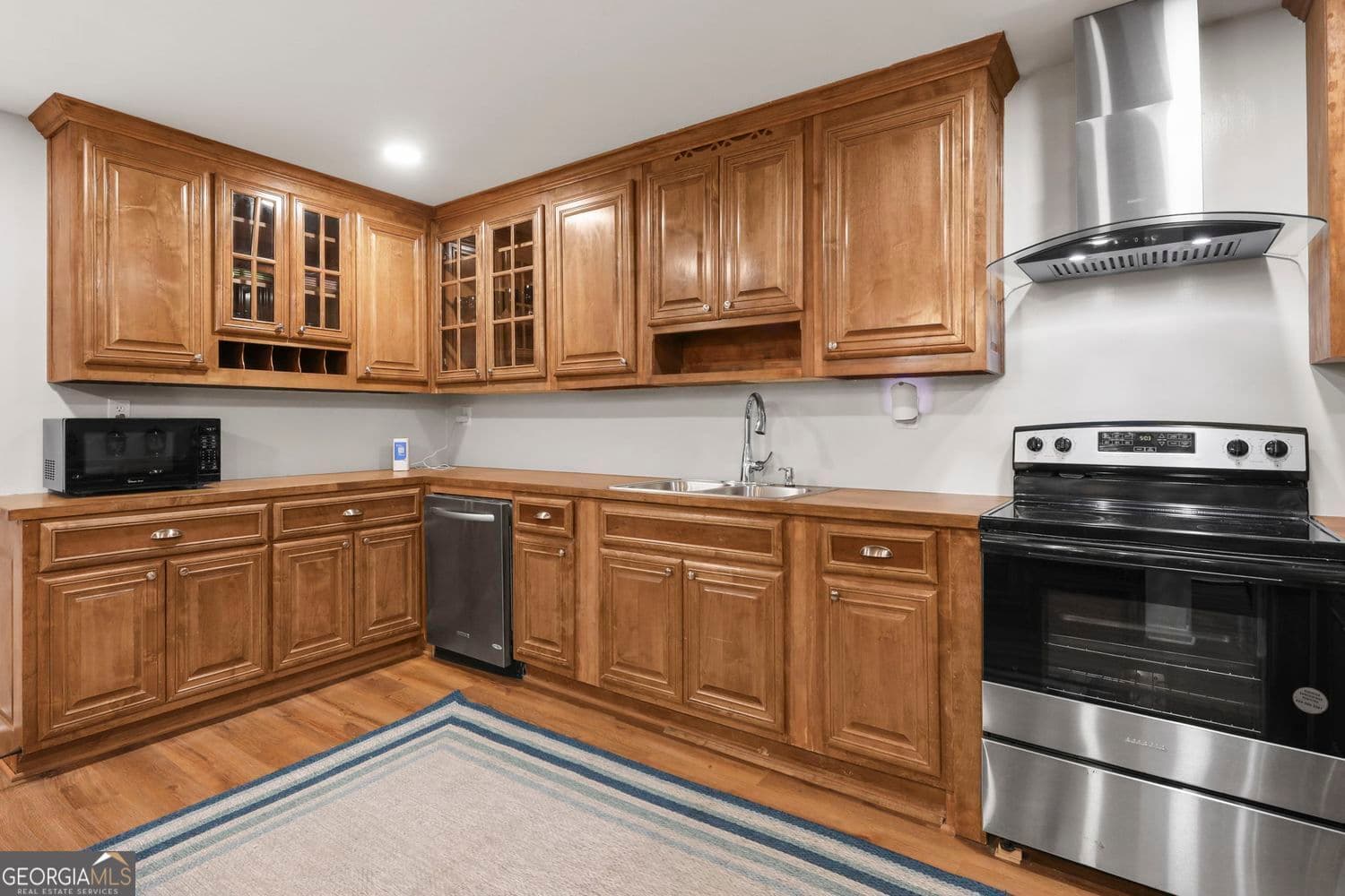 2 bedroom, 2 bathroom, 5,623 sq ft apartment for rent at 460 Peyton Road UNIT B, Atlanta, GA 30311 for $2,500 a month — photo 6