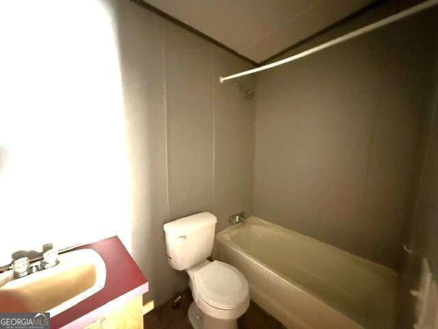 3 bedroom, 2 bathroom, 1,820 sq ft single family residence for sale at 120 Meadowhill, Ocilla, GA 31774 — photo 7