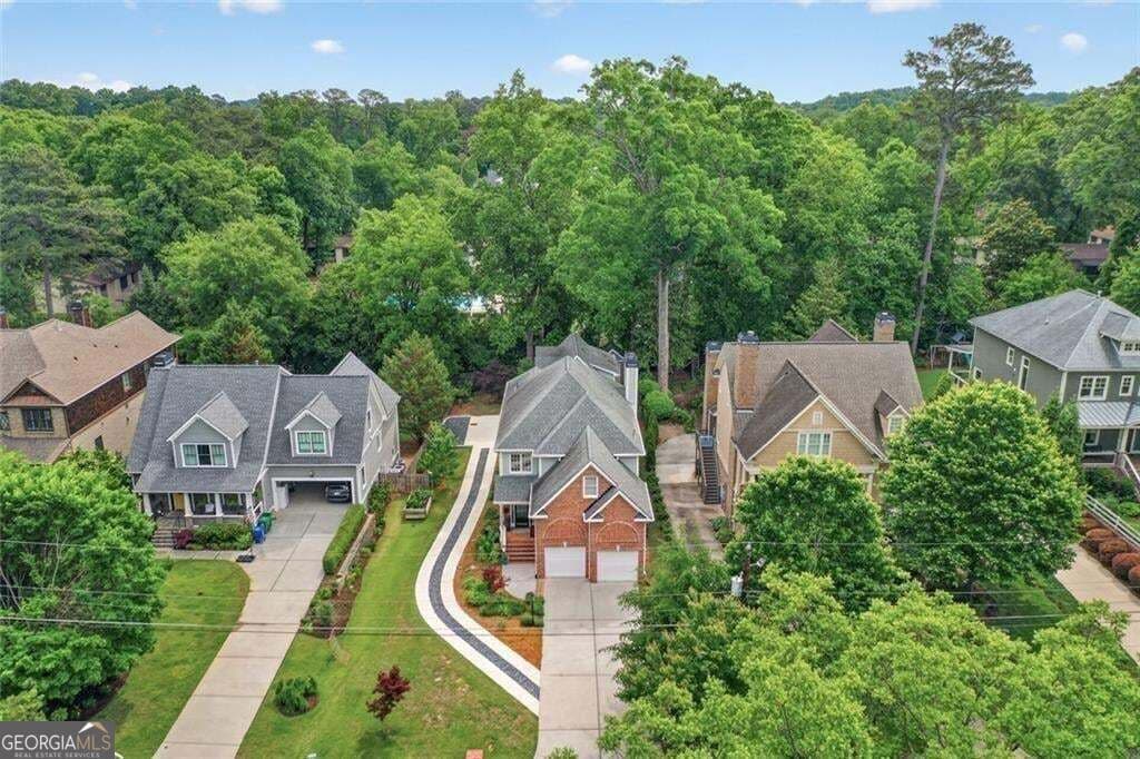 5 bedroom, 4 bathroom, 3,482 sq ft single family residence for sale at 2607 Camille Drive, Brookhaven, GA 30319 — photo 3