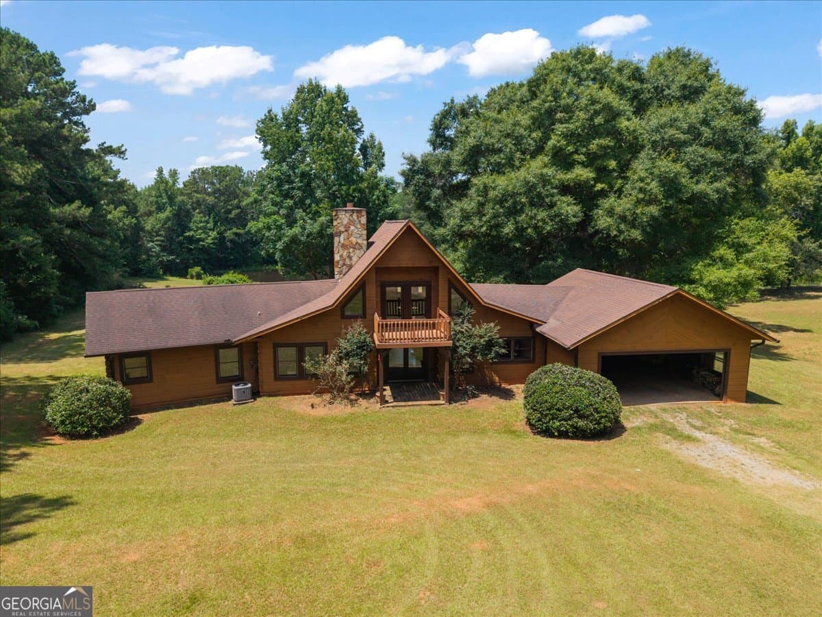 2 bedroom, 2.5 bathroom, 1,940 sq ft single family residence sold at 855 Gilbert Road, Monticello, GA 31064