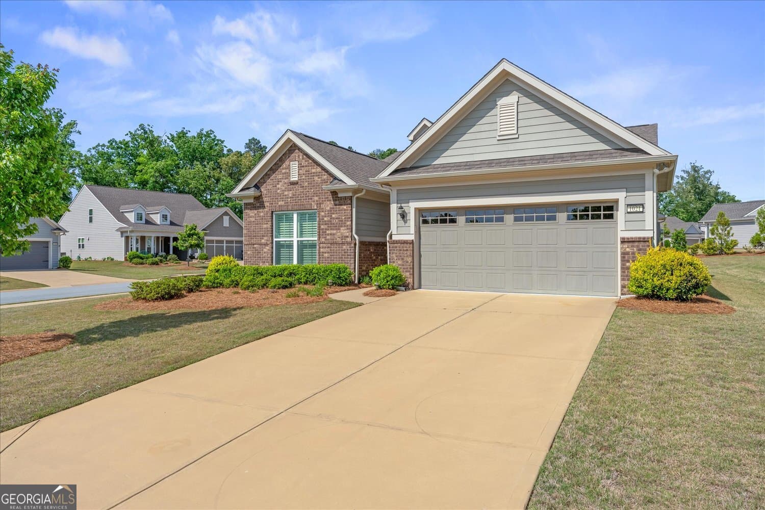2 bedroom, 2 bathroom, 2,000 sq ft single family residence for rent at 1021 Leeward Run Trail, Greensboro, GA 30642 for $4,000 a month — photo 2