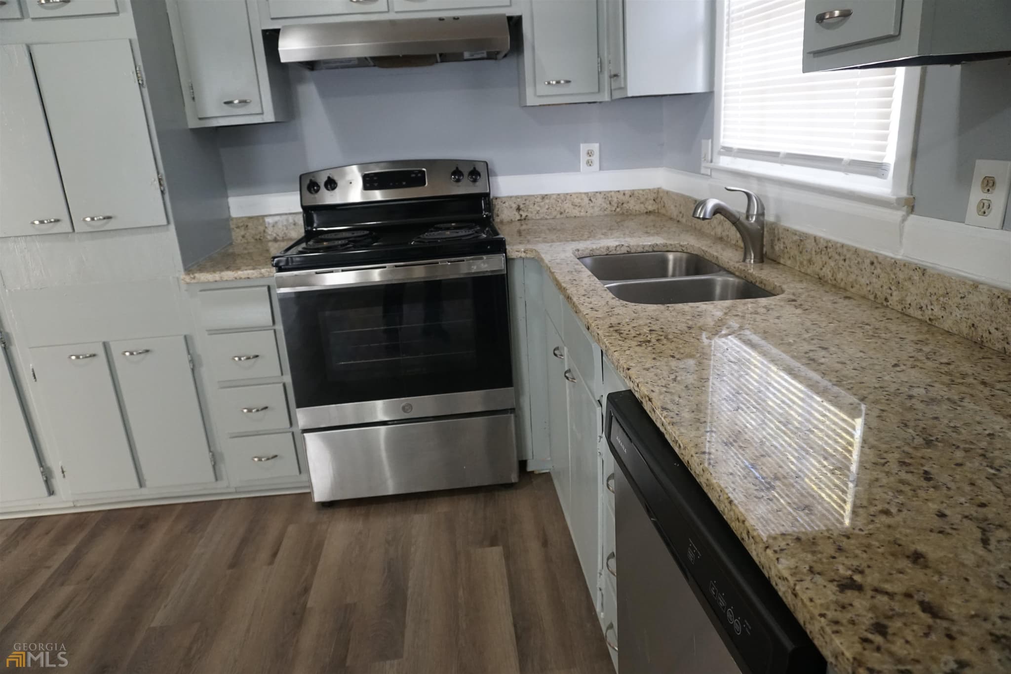 3 bedroom, 1.5 bathroom, 1,107 sq ft single family residence for rent at 2806 Lake Harbin Road, Morrow, GA 30260 for $1,495 a month — photo 10
