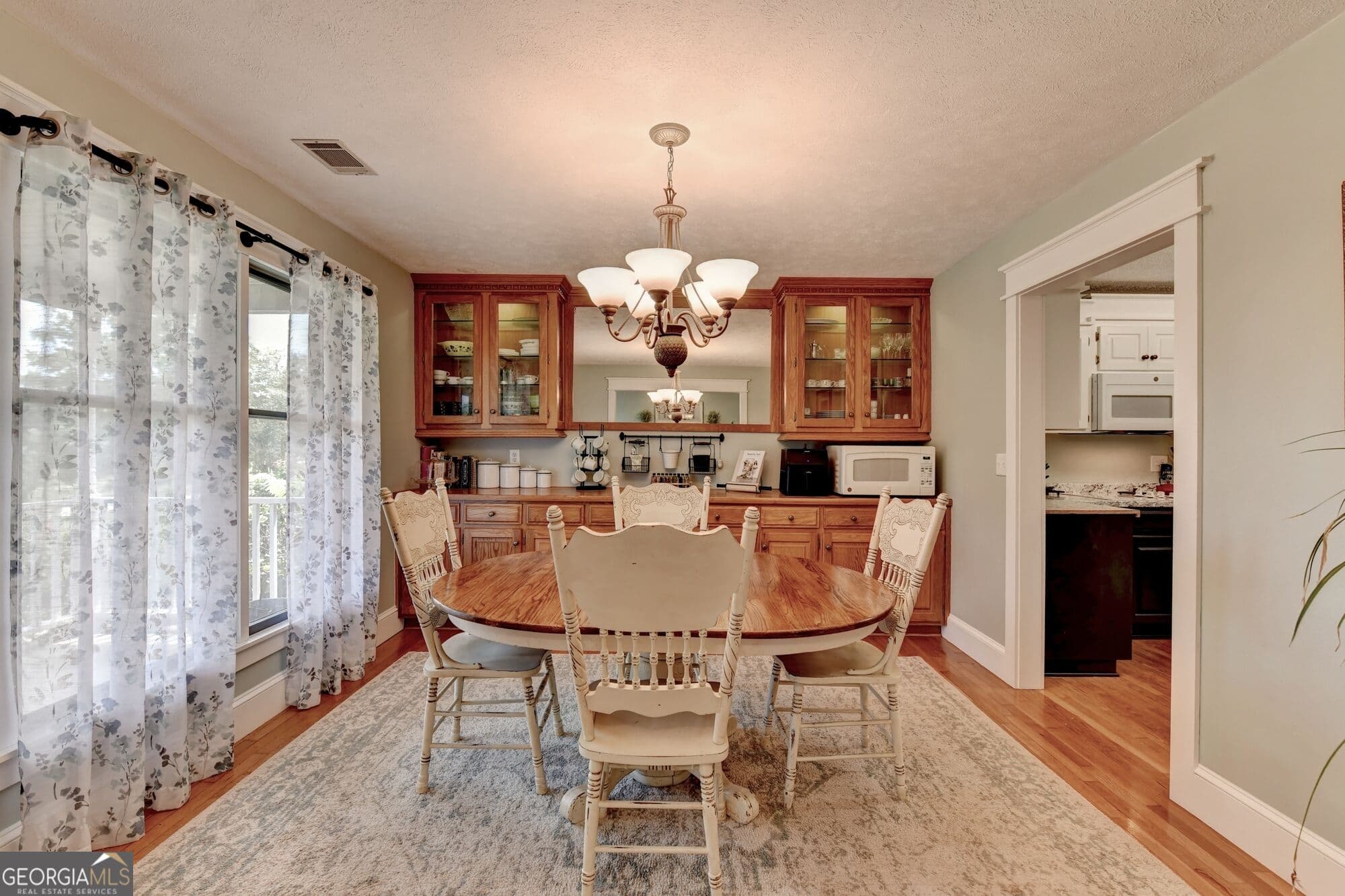 4 bedroom, 2 bathroom, 2,298 sq ft single family residence for sale at 4525 Bold Springs Road, Commerce, GA 30530 — photo 7
