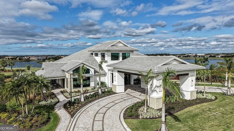 2 bedroom, 2 bathroom, 1,580 sq ft single family residence for sale at 312 Grandview Drive, St. Marys, GA 31558 — photo 2