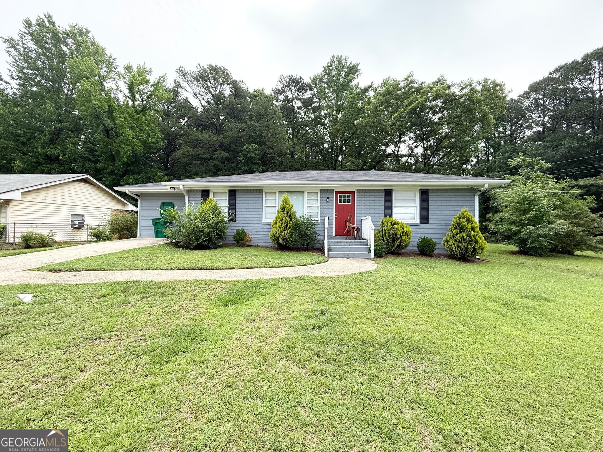 4 bedroom, 1.5 bathroom, 1,130 sq ft single family residence for sale at 2886 Belleau Lane, Atlanta, GA 30316 — photo 2