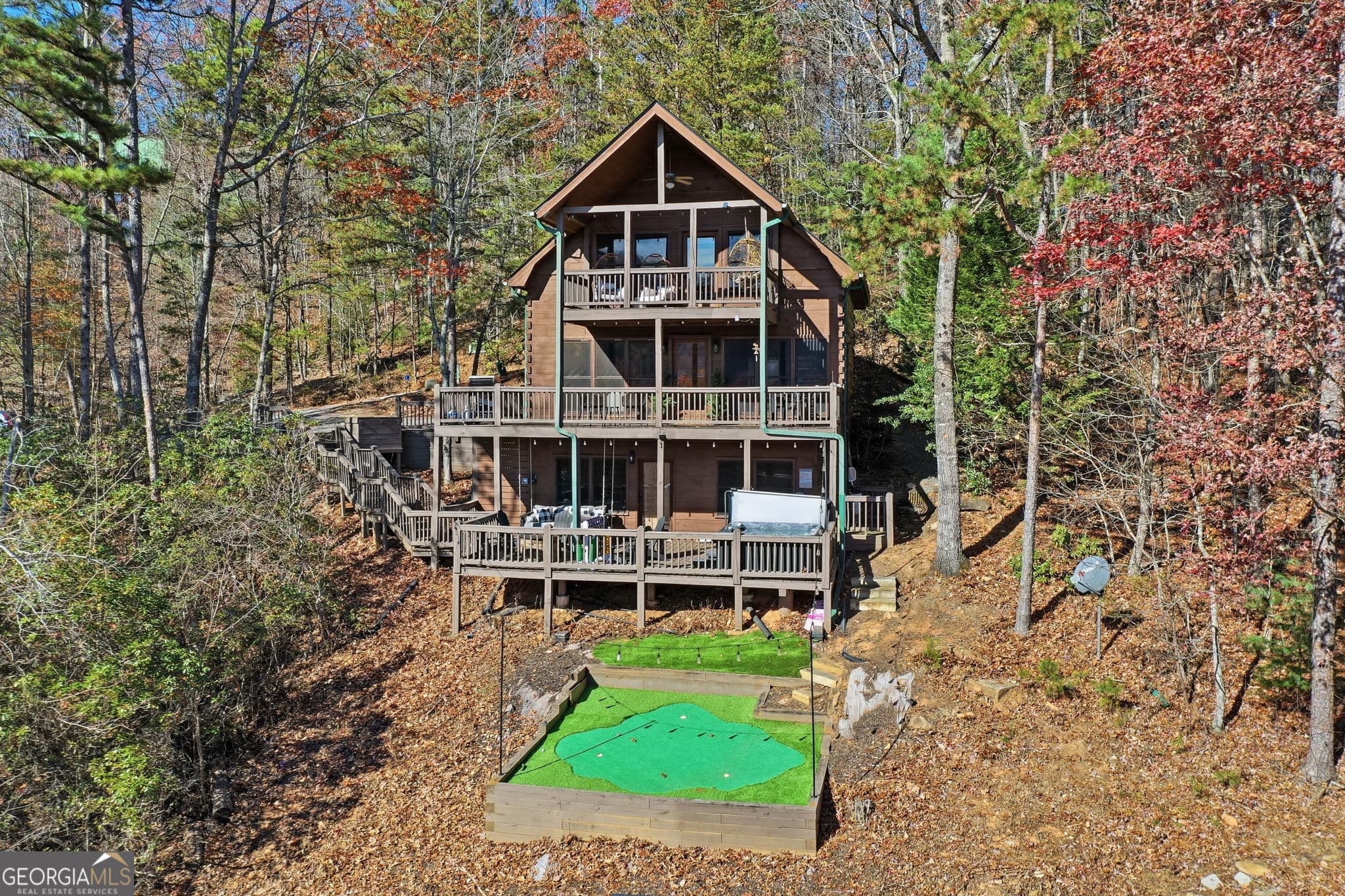 4 bedroom, 3 bathroom, 1,820 sq ft cabin,single family residence for sale at 31 The Kings Court, Cherry Log, GA 30522 — photo 1 of 78
