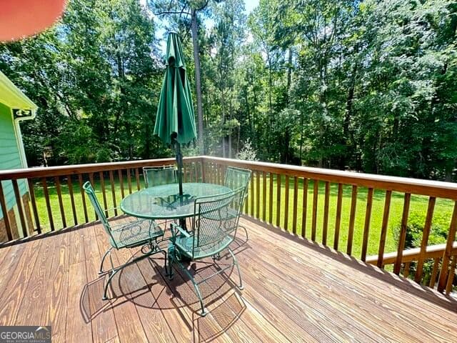 3 bedroom, 2 bathroom, 1,814 sq ft single family residence for sale at 109 Cambridge Drive, Milledgeville, GA 31061 — photo 3