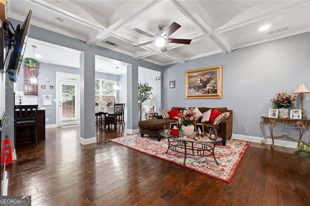 3 bedroom, 2.5 bathroom, 2,000 sq ft townhouse for sale at 5058 Whiteoak Street, Smyrna, GA 30080 — photo 3