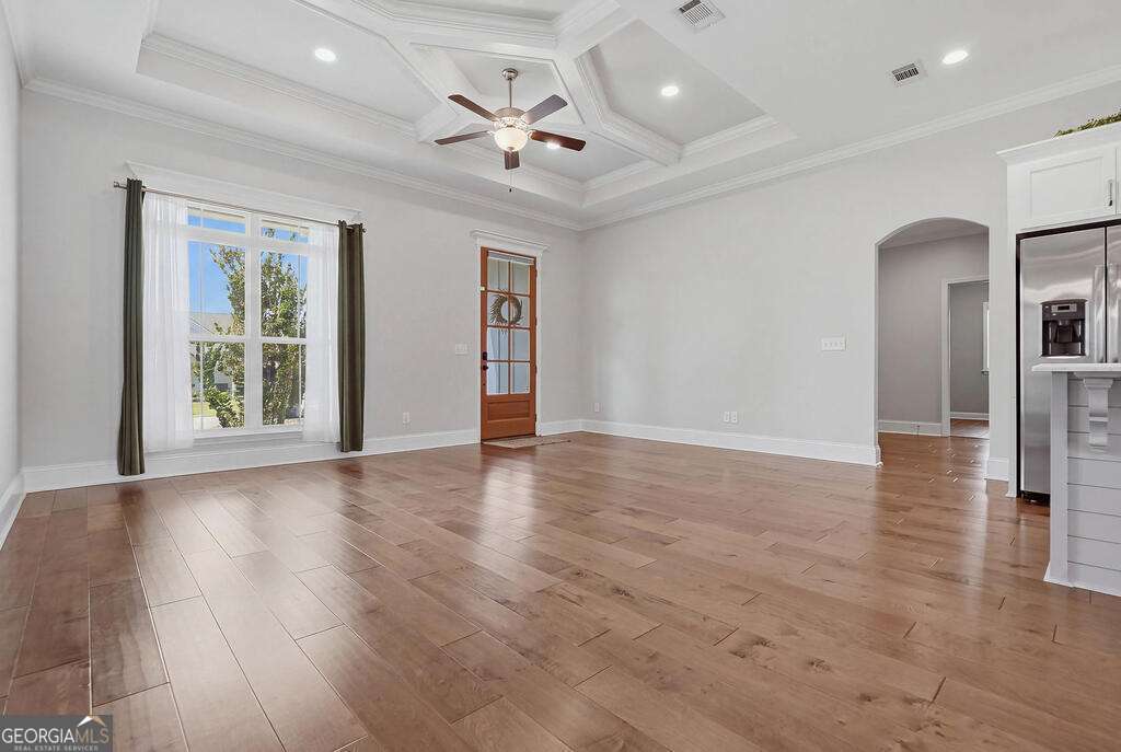 3 bedroom, 2 bathroom, 1,805 sq ft single family residence for sale at 301 Findley Chase Lane, Tifton, GA 31794 — photo 7