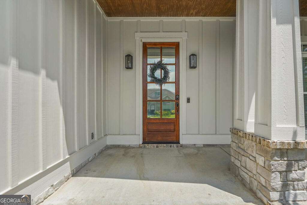 3 bedroom, 2 bathroom, 1,805 sq ft single family residence for sale at 301 Findley Chase Lane, Tifton, GA 31794 — photo 3