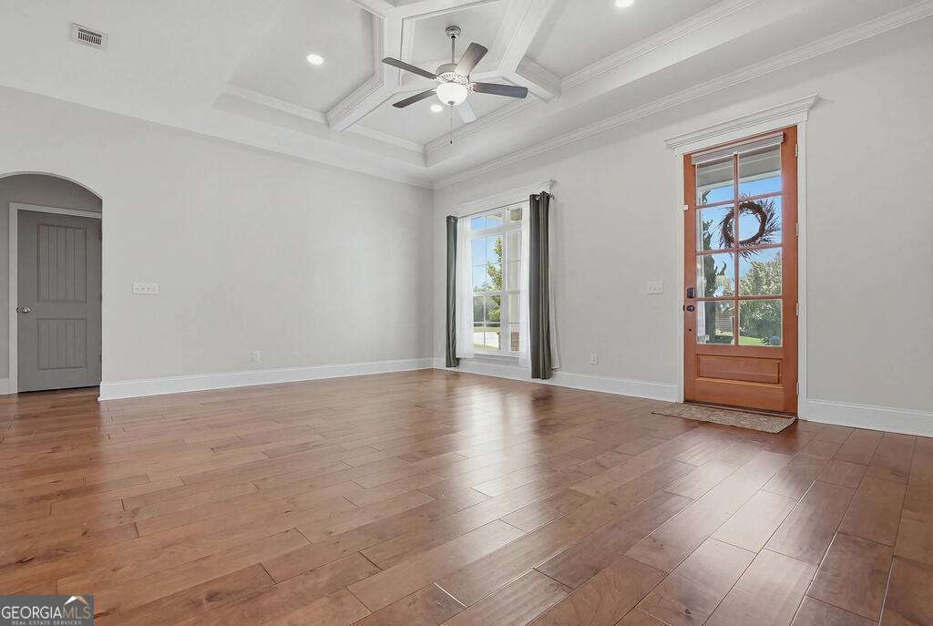 3 bedroom, 2 bathroom, 1,805 sq ft single family residence for sale at 301 Findley Chase Lane, Tifton, GA 31794 — photo 5