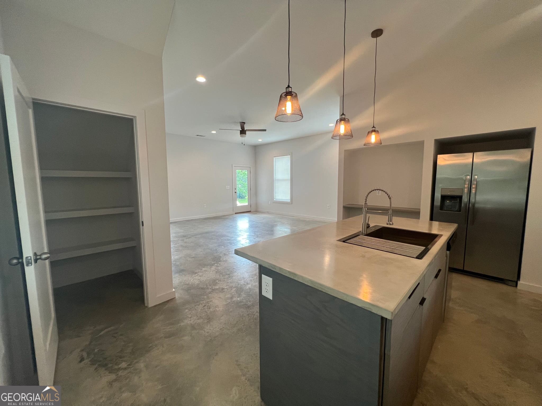 3 bedroom, 3.5 bathroom, 2,140 sq ft single family residence for rent at 221 North Avenue, Athens, GA 30601 for $2,700 a month — photo 4