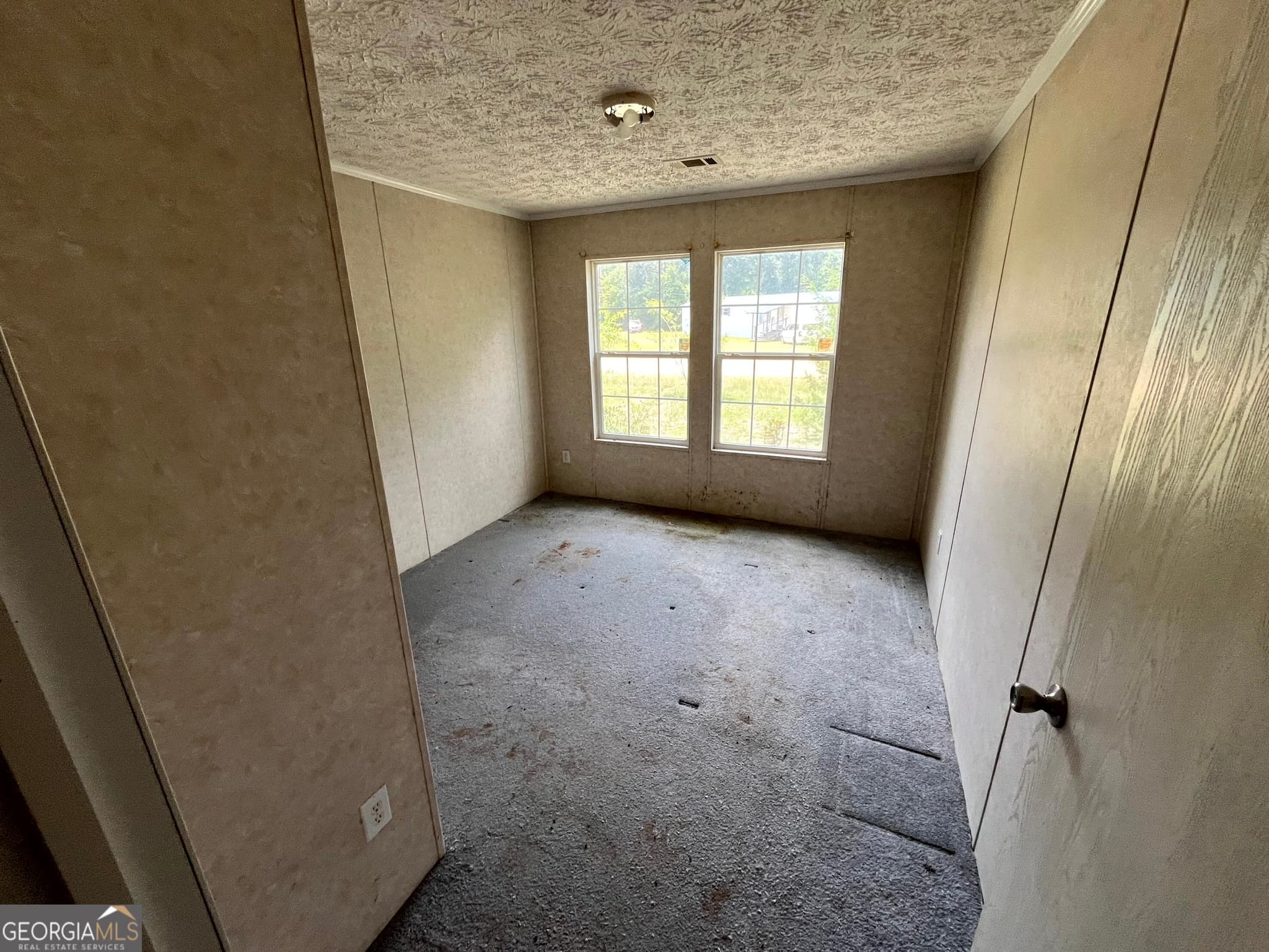 4 bedroom, 2 bathroom, 2,016 sq ft manufactured home,single family residence for sale at 952 River Ridge Circle, Jesup, GA 31545 — photo 10