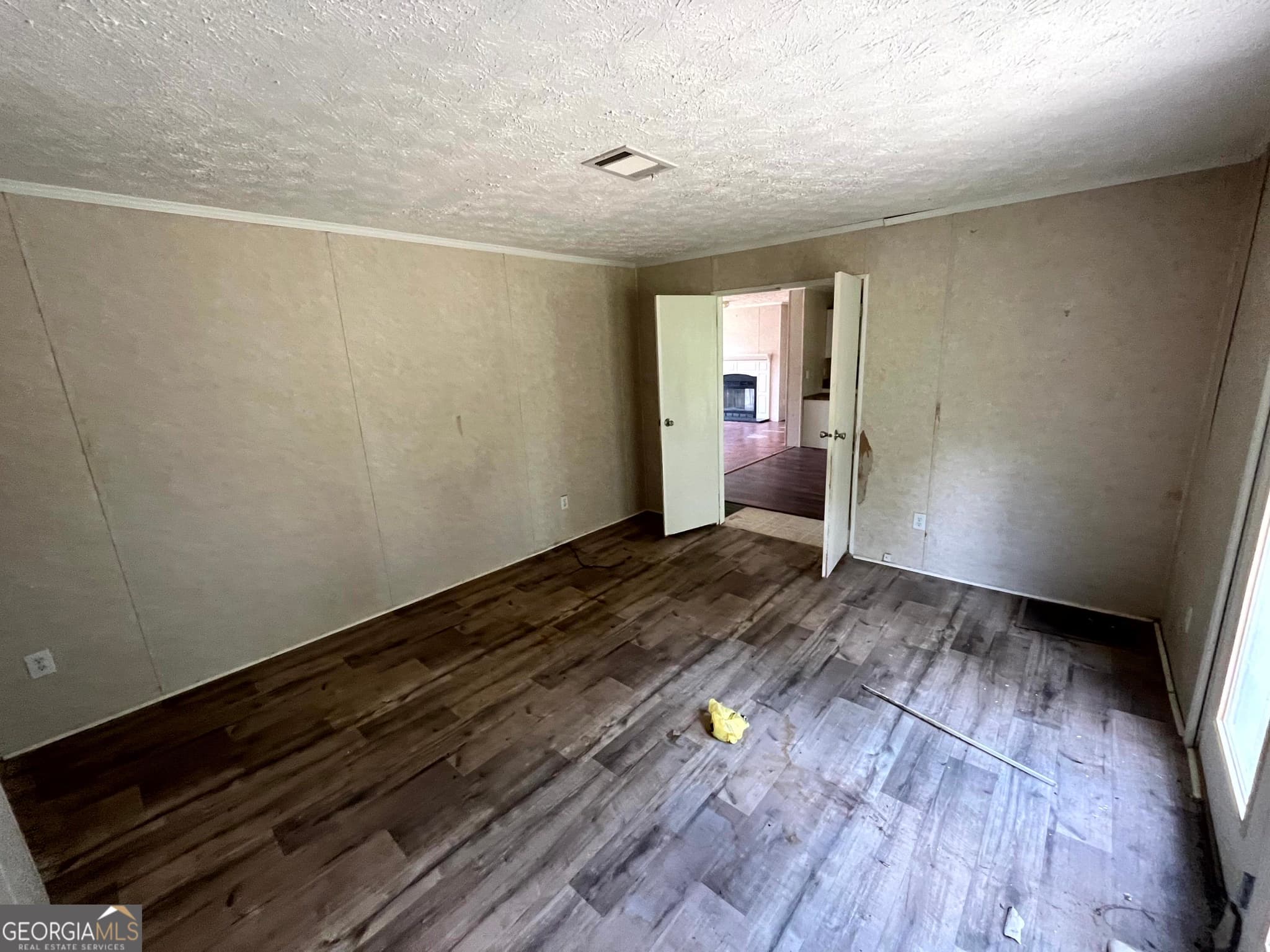 4 bedroom, 2 bathroom, 2,016 sq ft manufactured home,single family residence for sale at 952 River Ridge Circle, Jesup, GA 31545 — photo 8