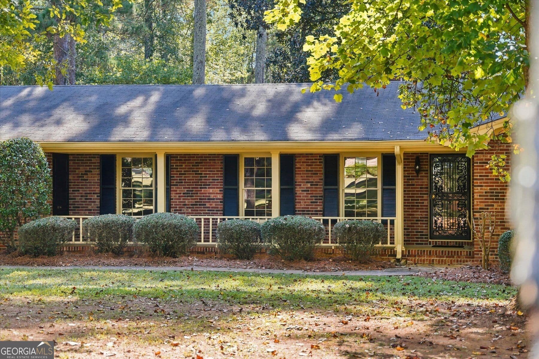 4 bedroom, 2 bathroom, 1,938 sq ft single family residence for sale at 4150 Old Lexington Road, Athens, GA 30605 — photo 4