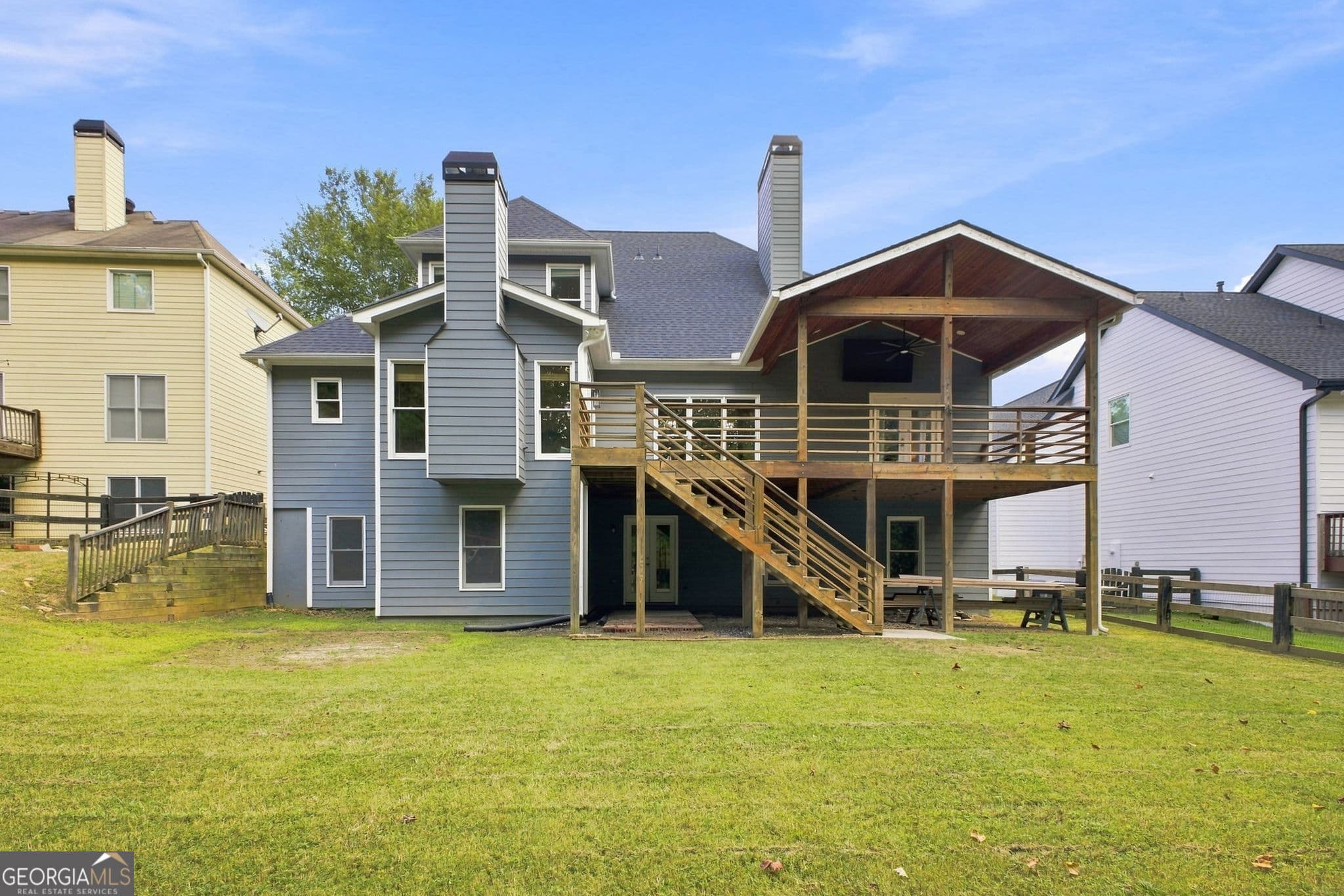 5 bedroom, 3.5 bathroom, 2,870 sq ft single family residence for sale at 44 Fallen Oak Drive, Dallas, GA 30132 — photo 3