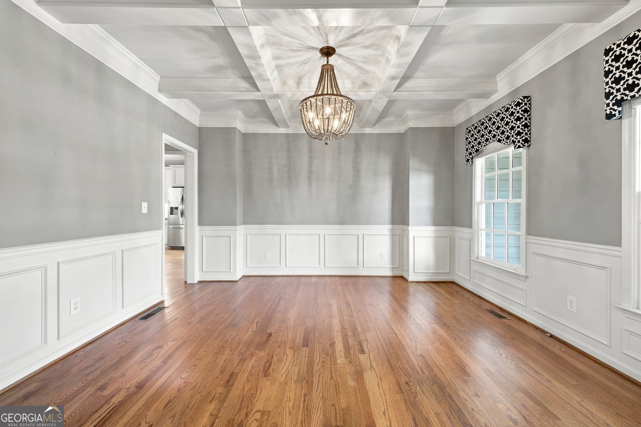 5 bedroom, 3.5 bathroom, 2,870 sq ft single family residence for sale at 44 Fallen Oak Drive, Dallas, GA 30132 — photo 4