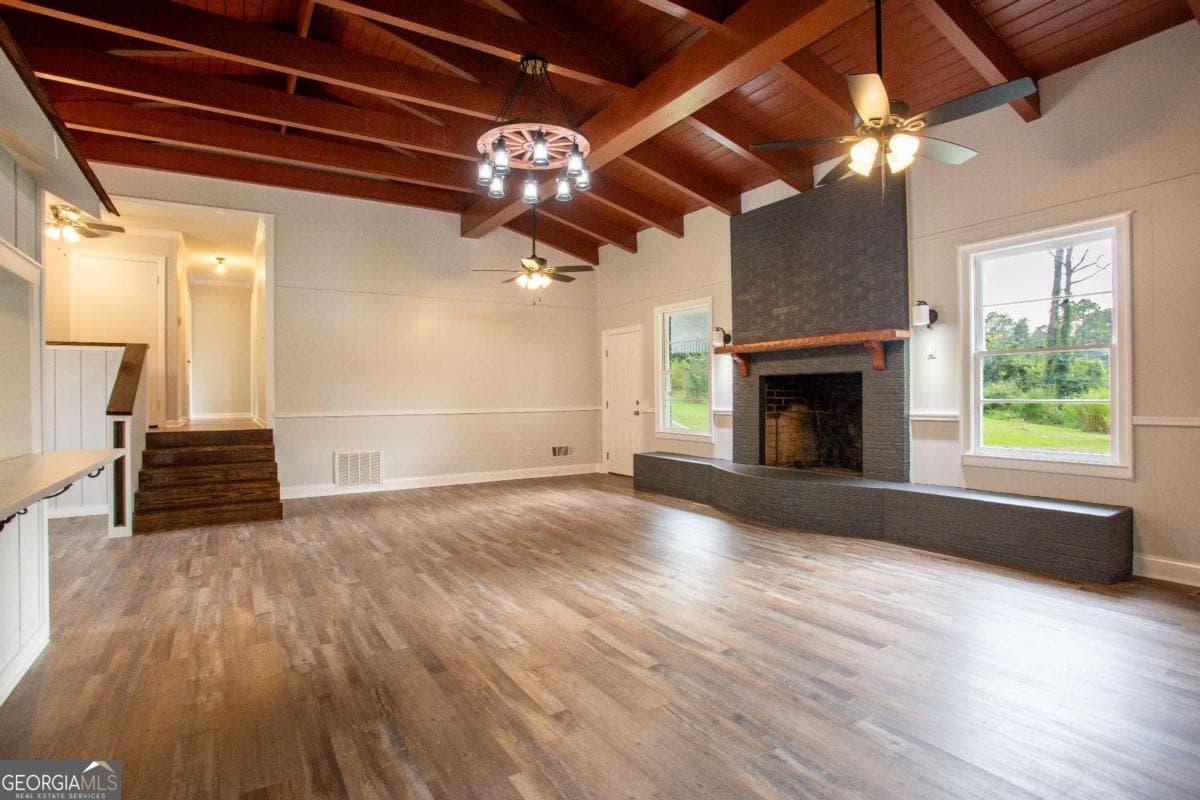 3 bedroom, 3 bathroom, 3,320 sq ft single family residence under contract at 2623 Hatch Parkway, Baxley, GA 31513 — photo 6