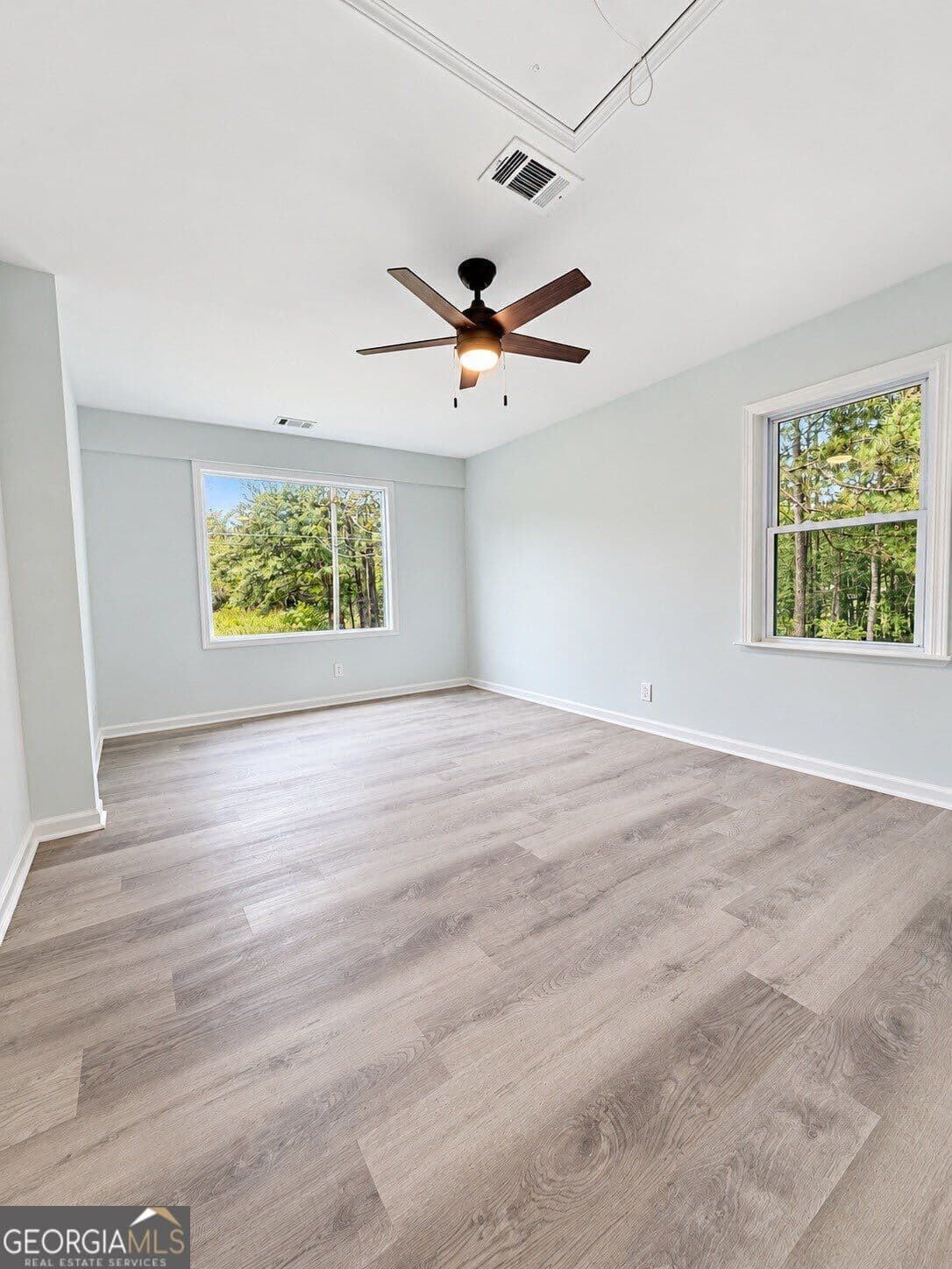 4 bedroom, 3 bathroom, 1,722 sq ft single family residence for sale at 83 NE Lewis Barrett Boulevard, Rome, GA 30161 — photo 8