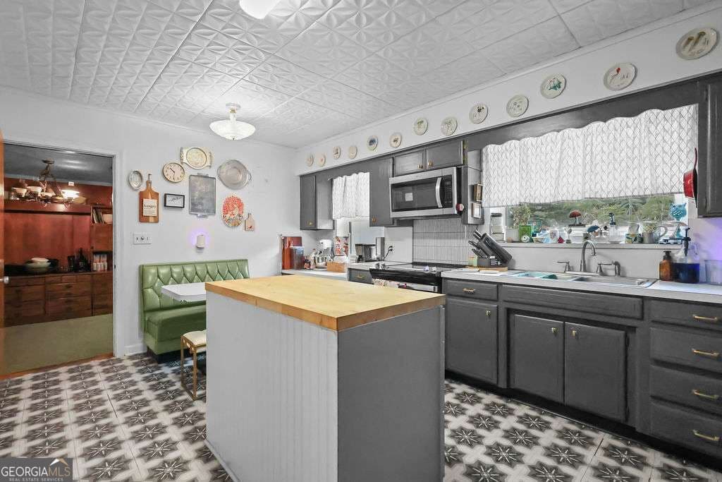 4 bedroom, 3 bathroom, 3,005 sq ft single family residence for sale at 212 Kingsland Drive, Folkston, GA 31537 — photo 3